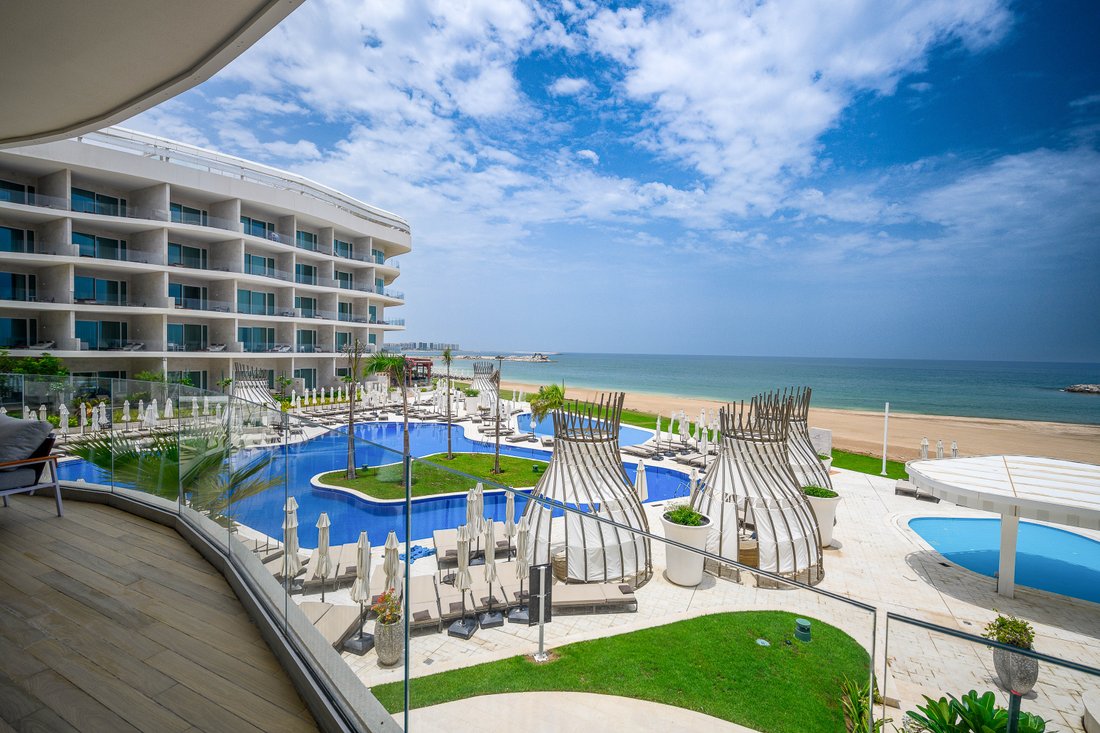 St. Regis Al Mouj Muscat Resort | Emerald Travel